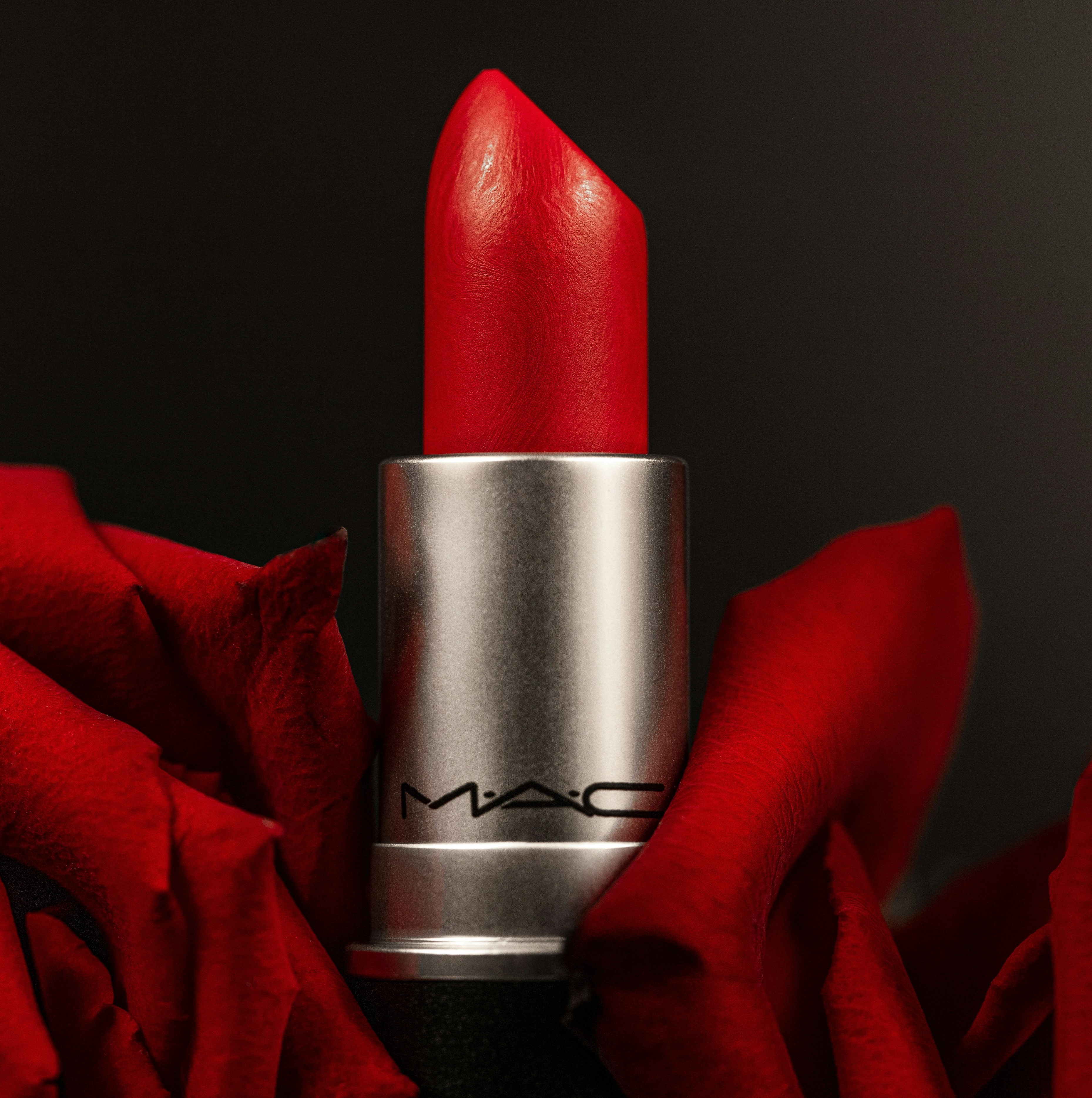 MACximal Matte Mini Lipstick - Ruby Woo